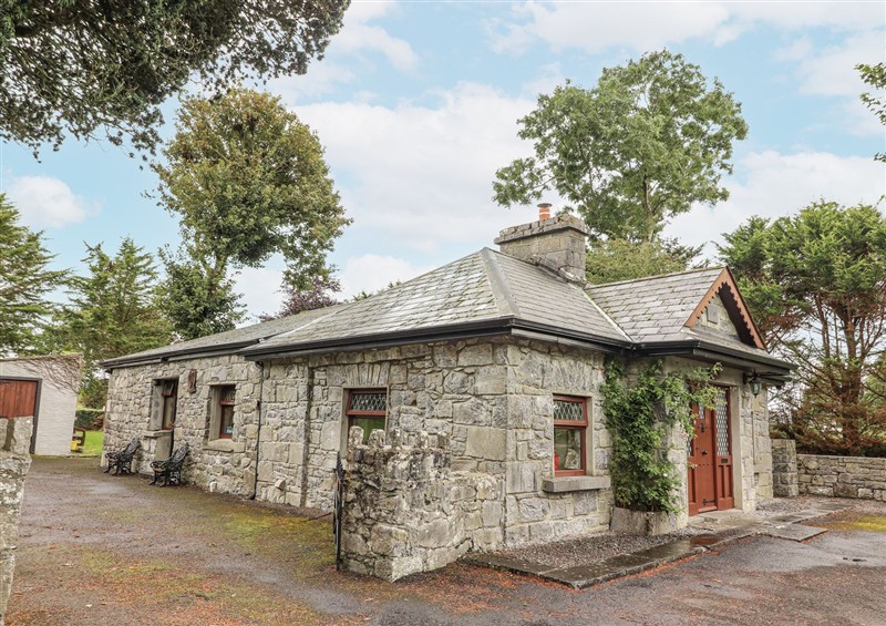 This is the setting of Coole Gate Lodge