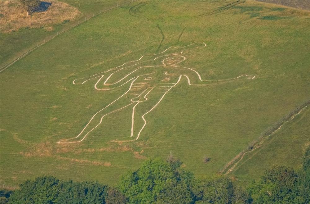 The nearby Cerne Abbas Giant at Coombe Cottage, Dorchester