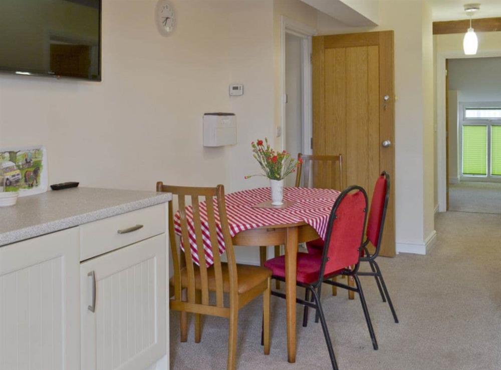Convenient dining area at Hare Lodge, 