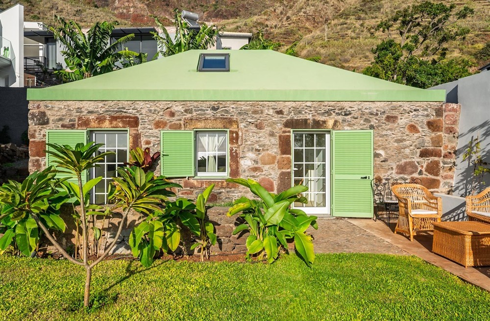 Coral Cabana