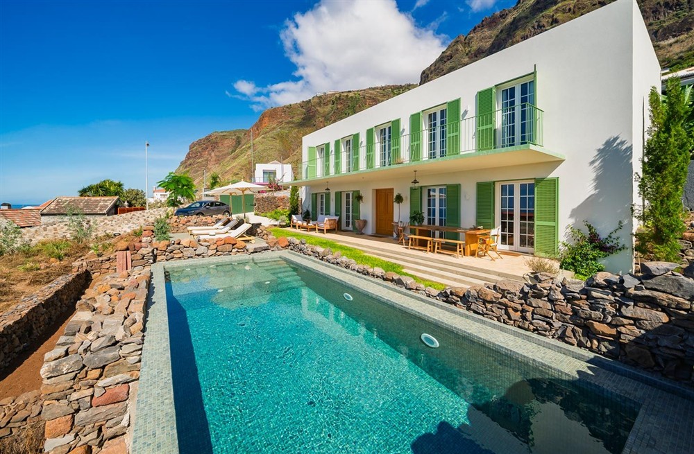 Coral Cabana