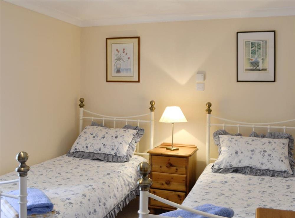 Comfortable twin bedroom at Low Cordorcan, 