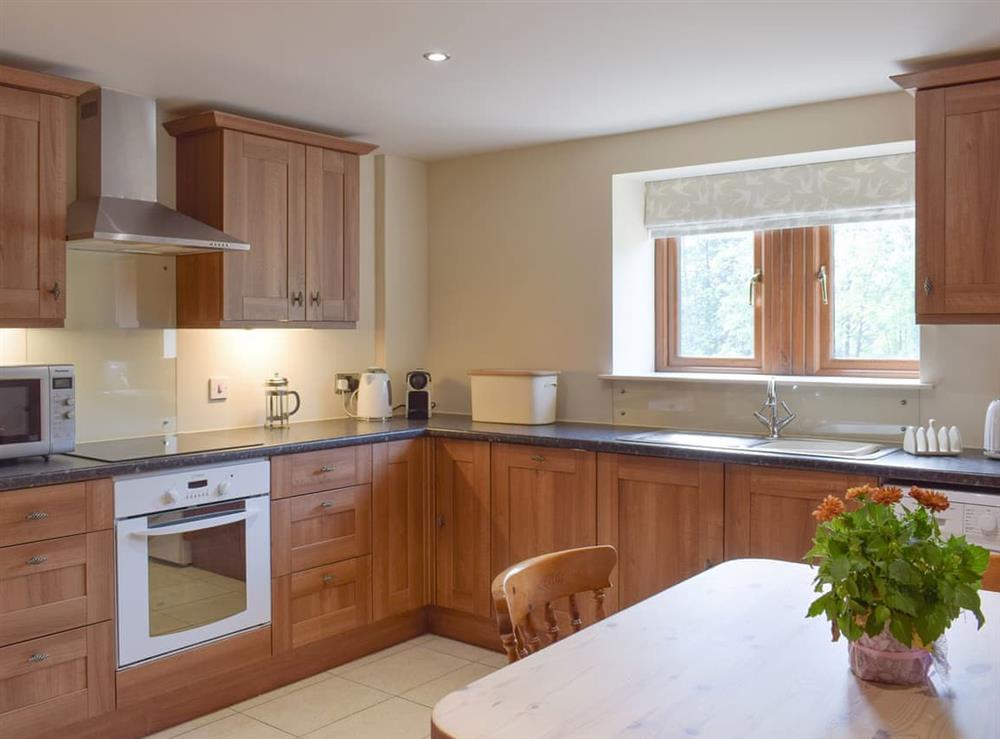 Fully-appointed fitted kitchen at The Old Dairy, 