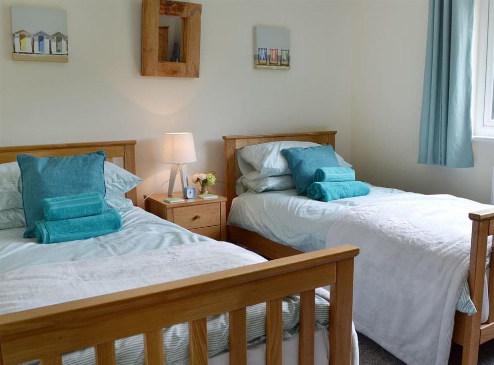 Charming twin bedroom at Cornbrash Farm Cottage in Earlsdown, near Heathfield, Sussex, East Sussex