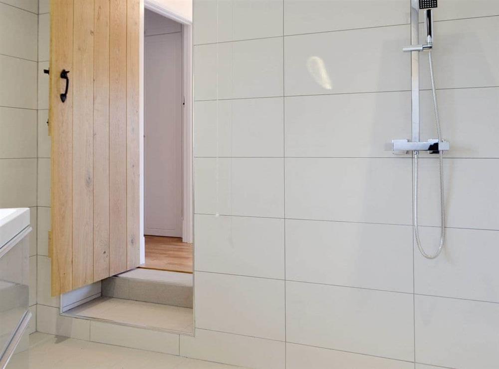Modern fully tiled wet-room