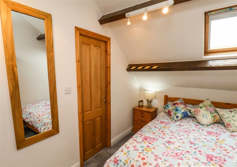 A bedroom in Corner Cottage at Corner Cottage, Thornton Dale