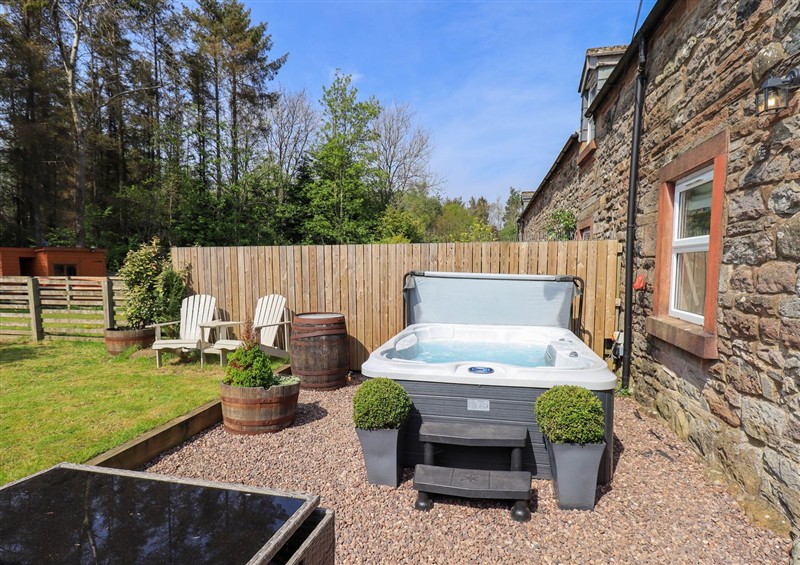 Spend some time in the hot tub at Corner Cottage, Unthank near Penrith