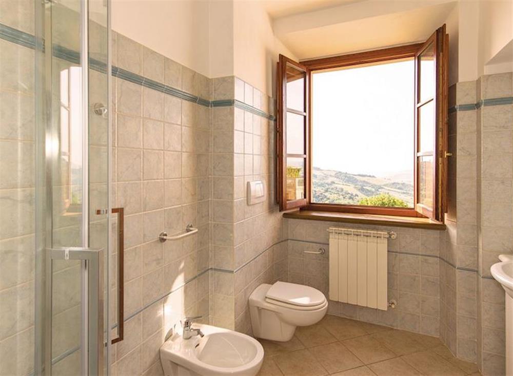 Bathroom at Corneto 3 in Pomarance, Italy
