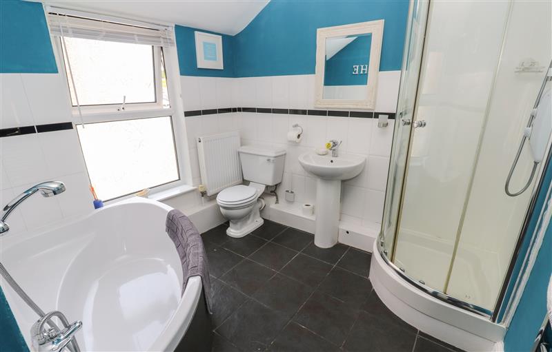 Bathroom at Cornish Pearl, St Ives