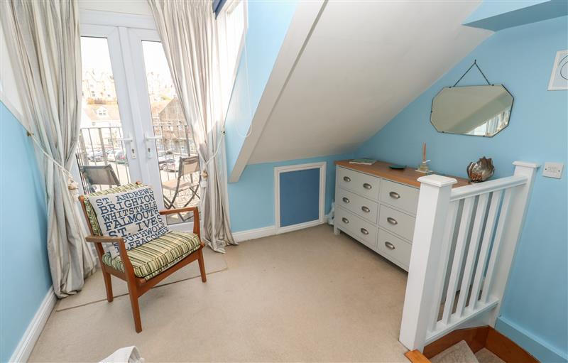 This is a bedroom (photo 2) at Cornish Pearl, St Ives