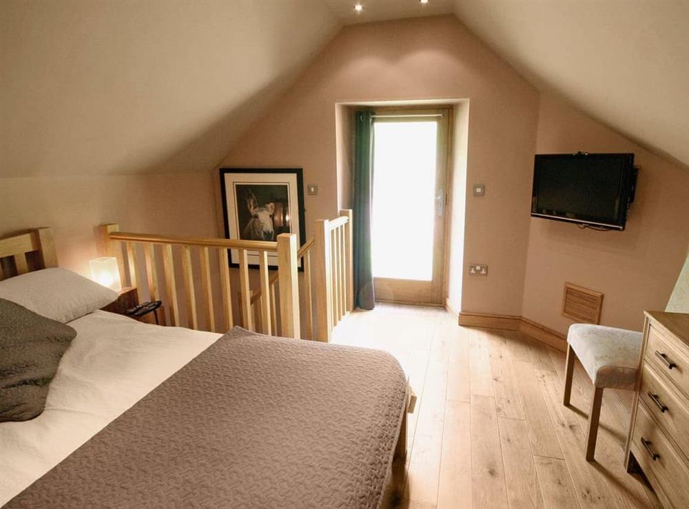 Double bedroom at Cornstore Cottage in Derby, Derbyshire
