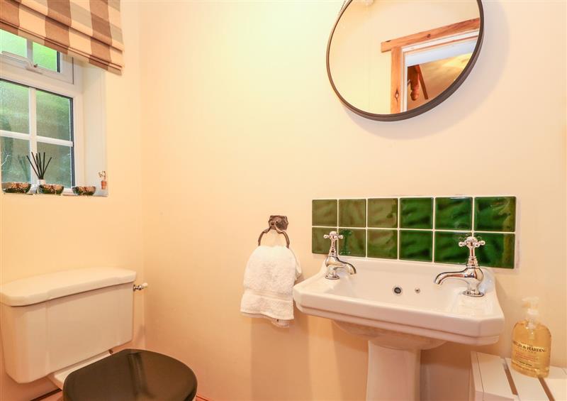 The bathroom at Coronation Cottage, Upwell