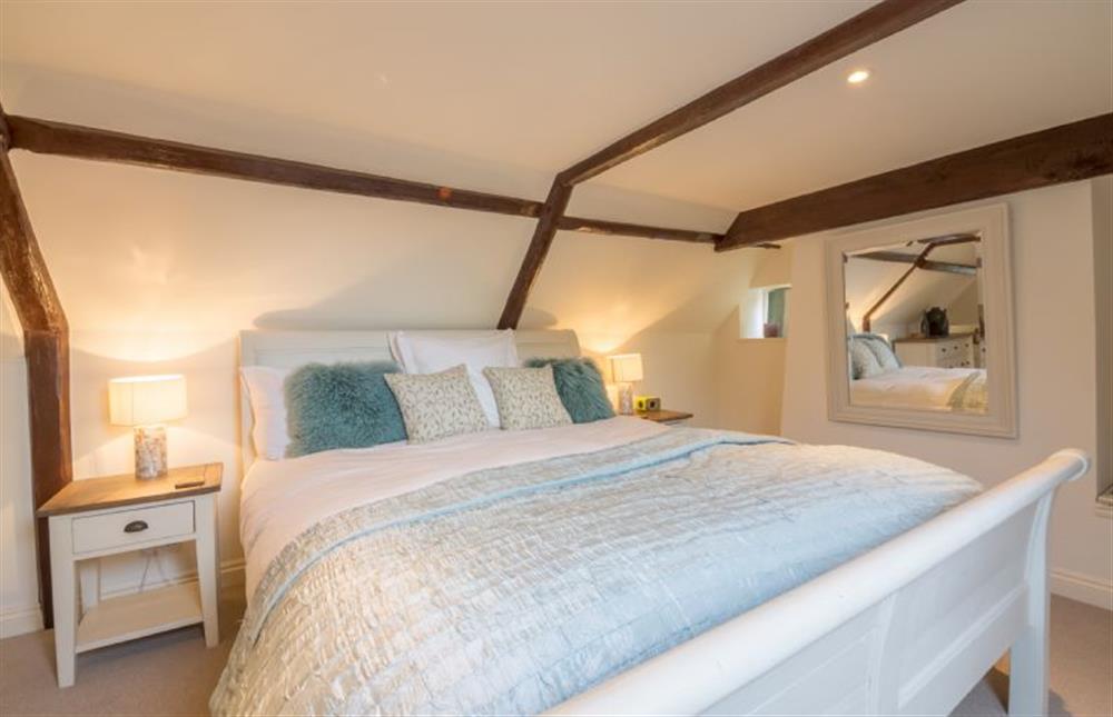 Second floor master bedroom (photo 2) at Correos House, East Rudham near Kings Lynn