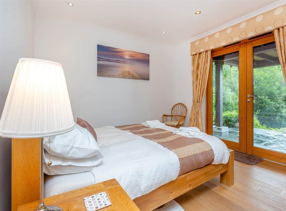 Double bedroom (photo 7) at Corrie Burn Villa in Ullapool, Ross-Shire