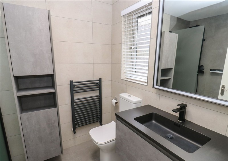 Bathroom (photo 2) at Corriegale, Apperley Bridge