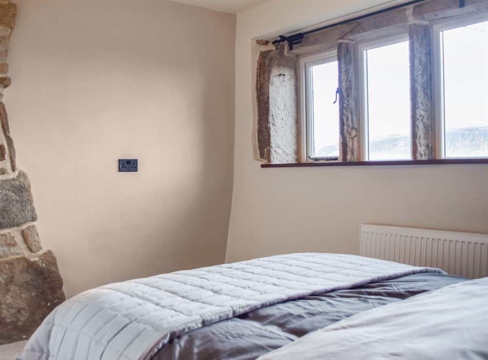 Double bedroom (photo 5) at Cosy Cottage in Diggle, Saddleworth, Lancashire