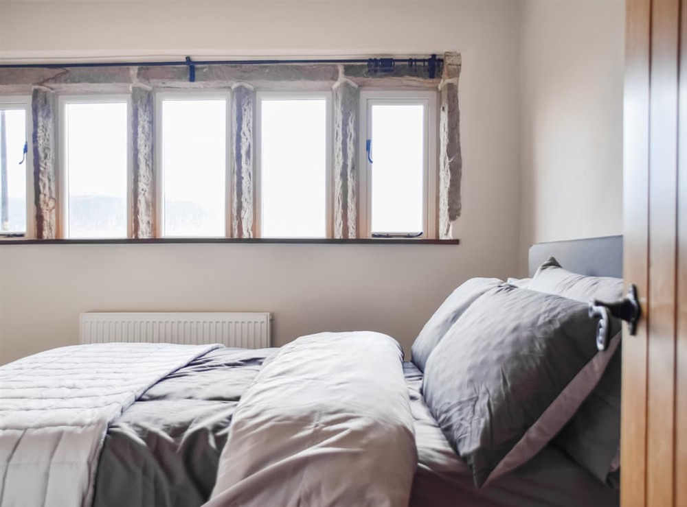 Double bedroom (photo 6) at Cosy Cottage in Diggle, Saddleworth, Lancashire