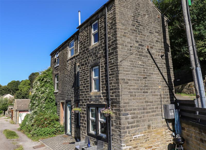 This is the setting of Cosy Nest Cottage at Cosy Nest Cottage, Holmfirth