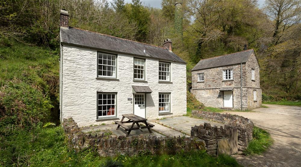 The exterior of Danescombe Cottage and Cotehele Engine Cottage, Cornwall at Cotehele Engine Cottage in Calstock, Cornwall