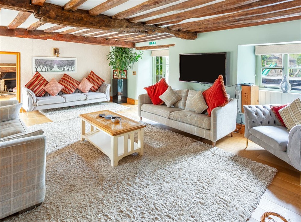 Living area at Cotswold Valley Court Manor in Stroud, Gloucestershire