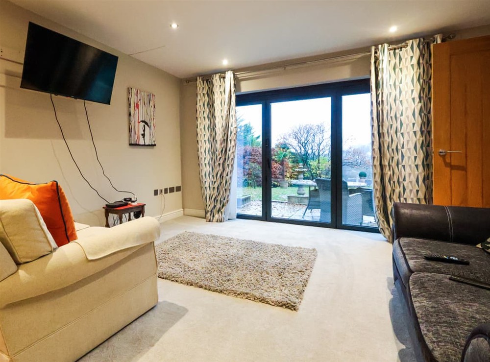 Living area at Cotswold Valley View Retreat in France Lynch, Gloucestershire