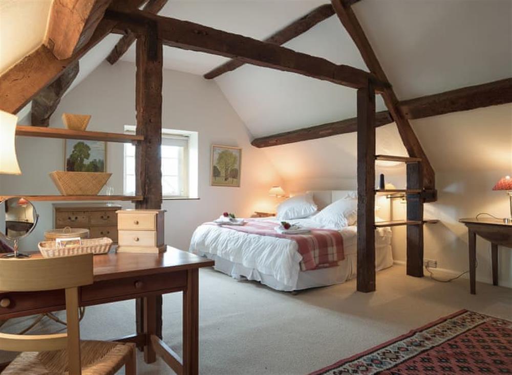 Spacious master bedroom at Cotswold Way Cottage in Wood Stanway, near Winchcombe, Gloucestershire