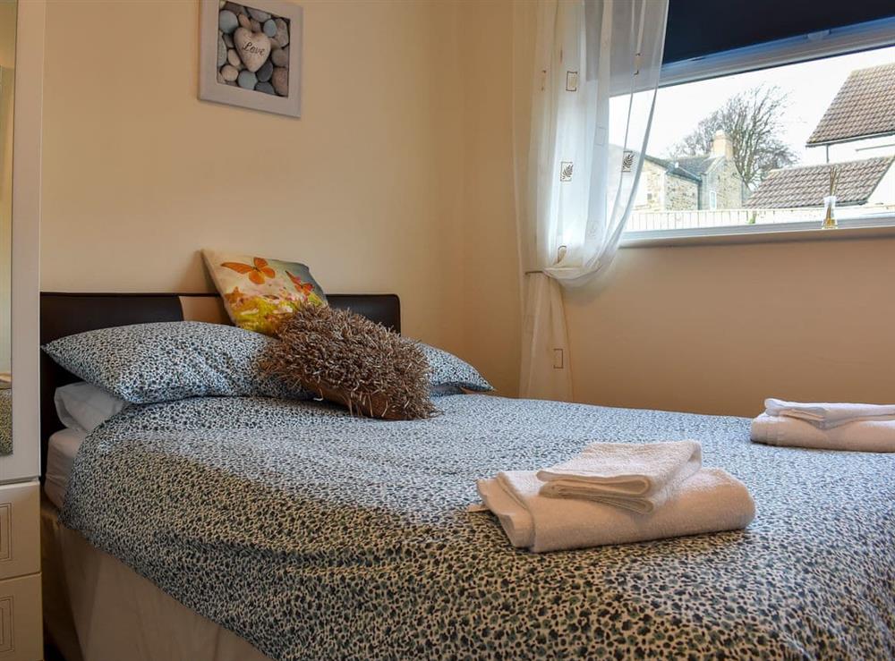 Serene double bedroom at Cotswolds Cottage in Hamsterley, Durham