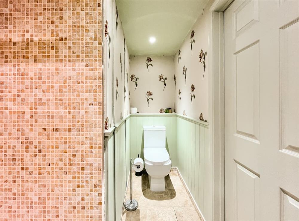 Shower room (photo 2) at Cottage 3 in East Tytherley, Hampshire