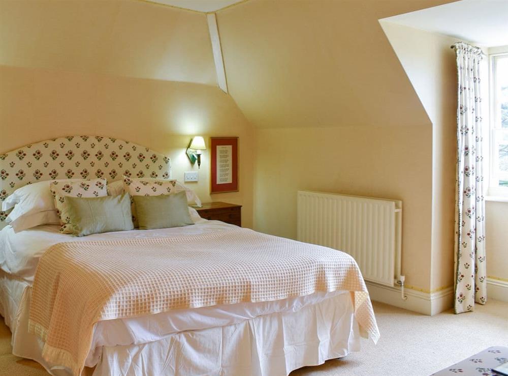 Double bedroom (photo 4) at Country House in Balcombe, West Sussex