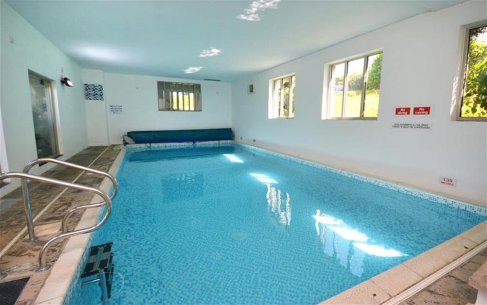 The heated indoor pool at Court Barton Cottage No. 11 in South Huish