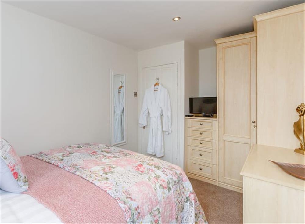 Double bedroom (photo 5) at Court House Cottage in Scorton, near Richmond, North Yorkshire