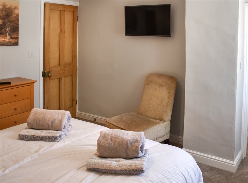 Double bedroom (photo 2) at Courtyards in Diss, Norfolk