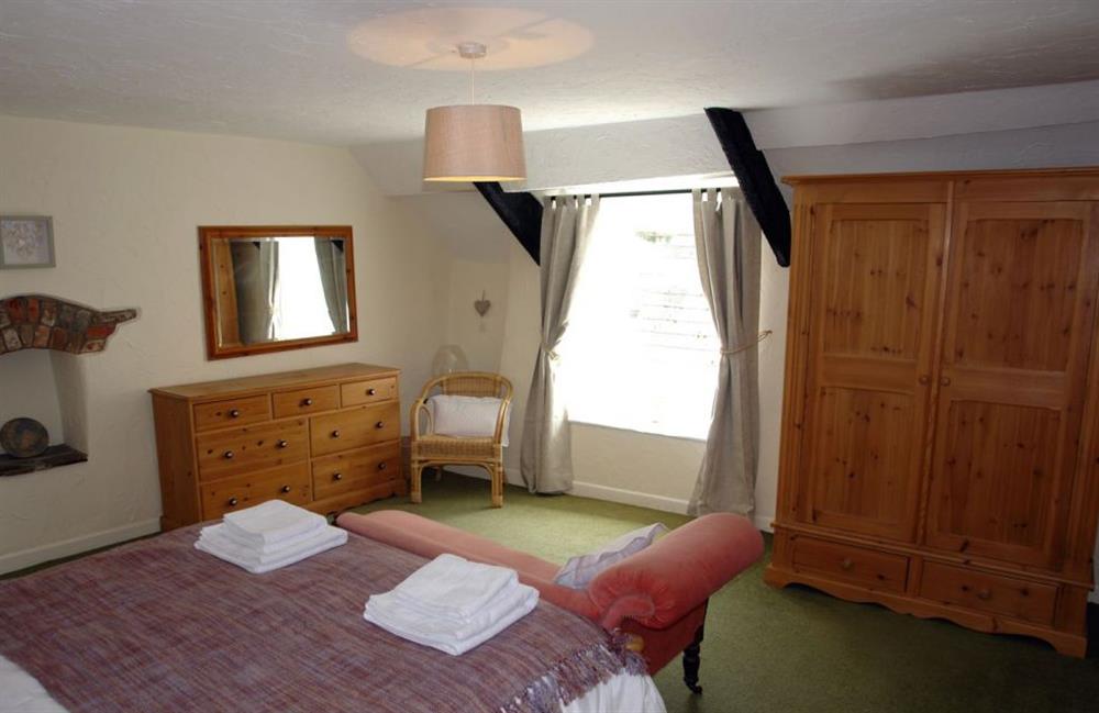 Double bedroom (photo 3) at Cousham Cottage, Kingsand and Cawsand, South Cornwall