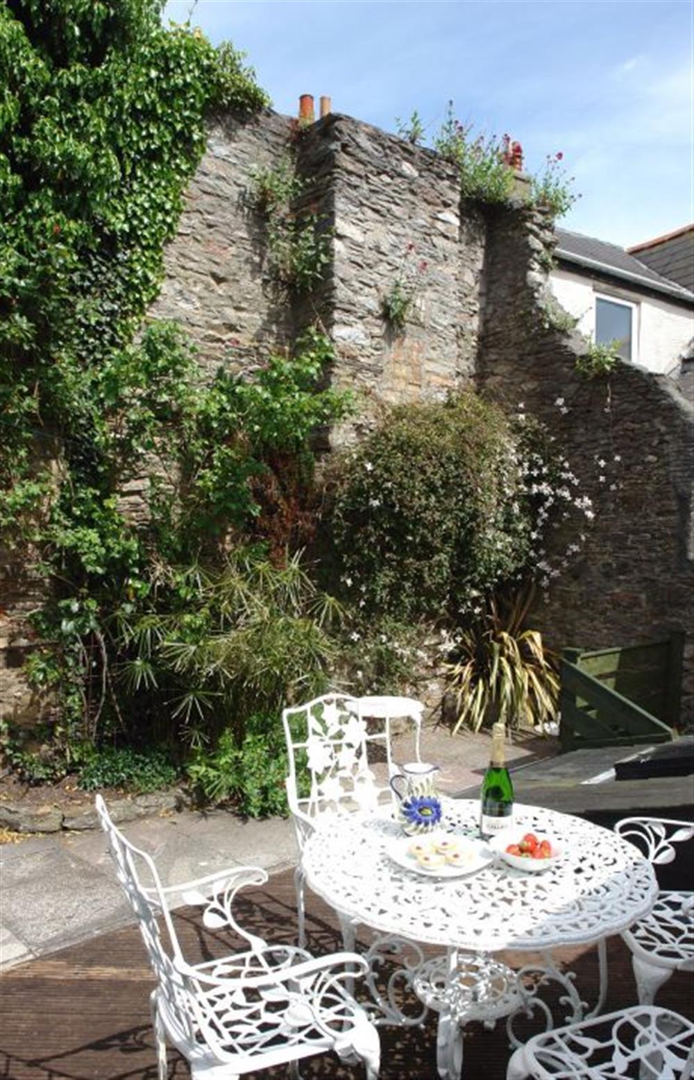 Garden at Cousham Cottage, Kingsand and Cawsand, South Cornwall