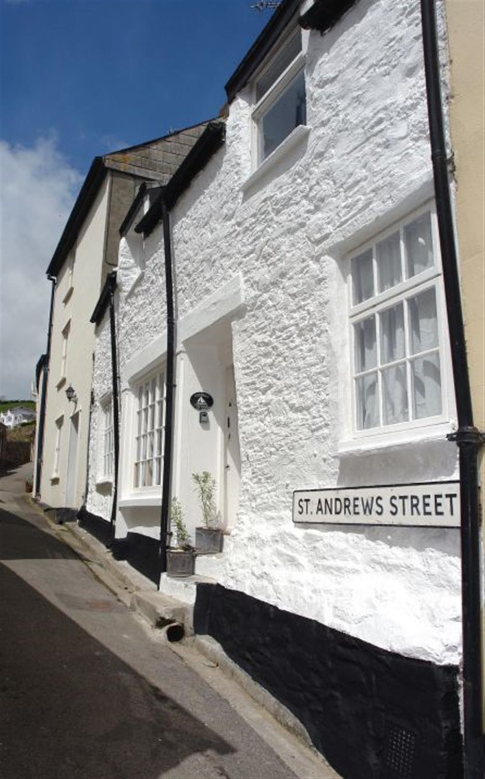 The road at Cousham Cottage, Kingsand and Cawsand, South Cornwall