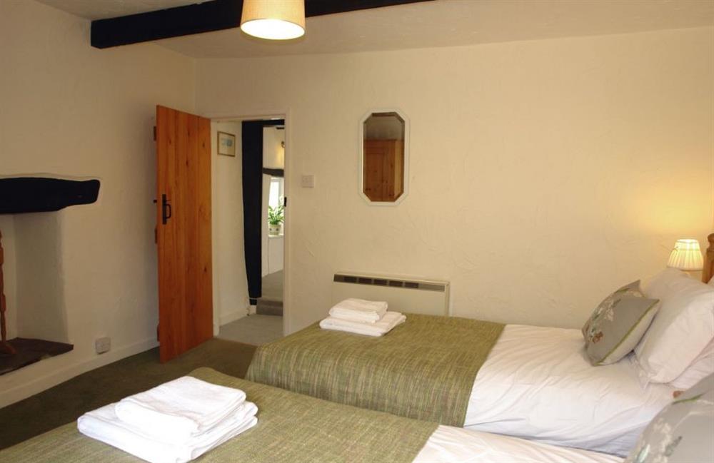 Twin bedroom (photo 2) at Cousham Cottage, Kingsand and Cawsand, South Cornwall
