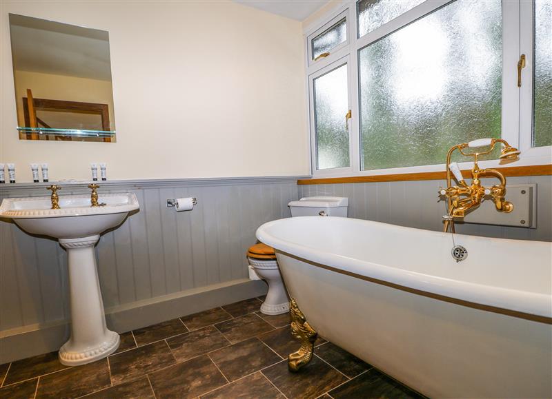 The bathroom (photo 2) at Coventina, Wraysbury
