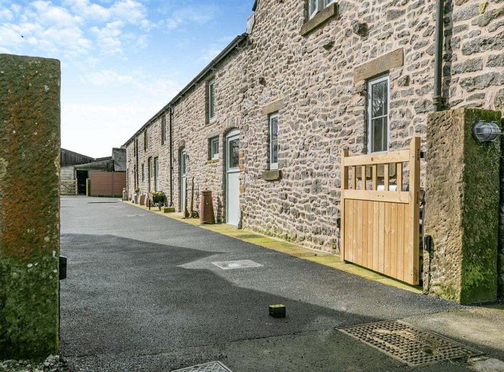 Exterior (photo 4) at Cowcroft in Litton, near Buxton, Derbyshire
