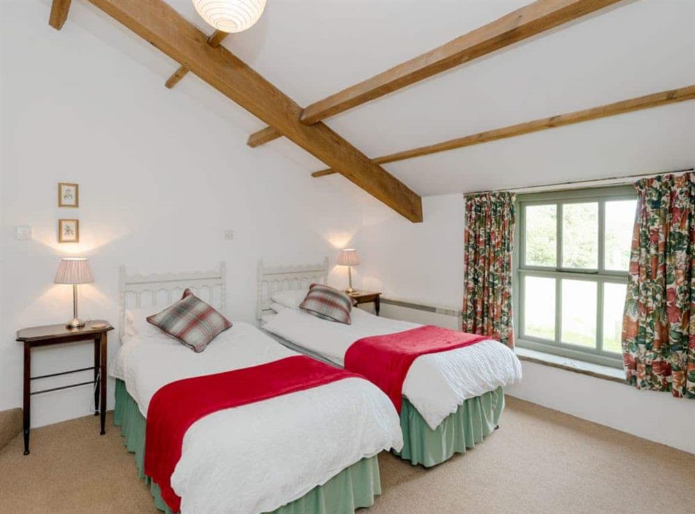 Twin bedroom at Cowdber Barn in Burrow, Kirkby Lonsdale, Cumbria., Lancashire