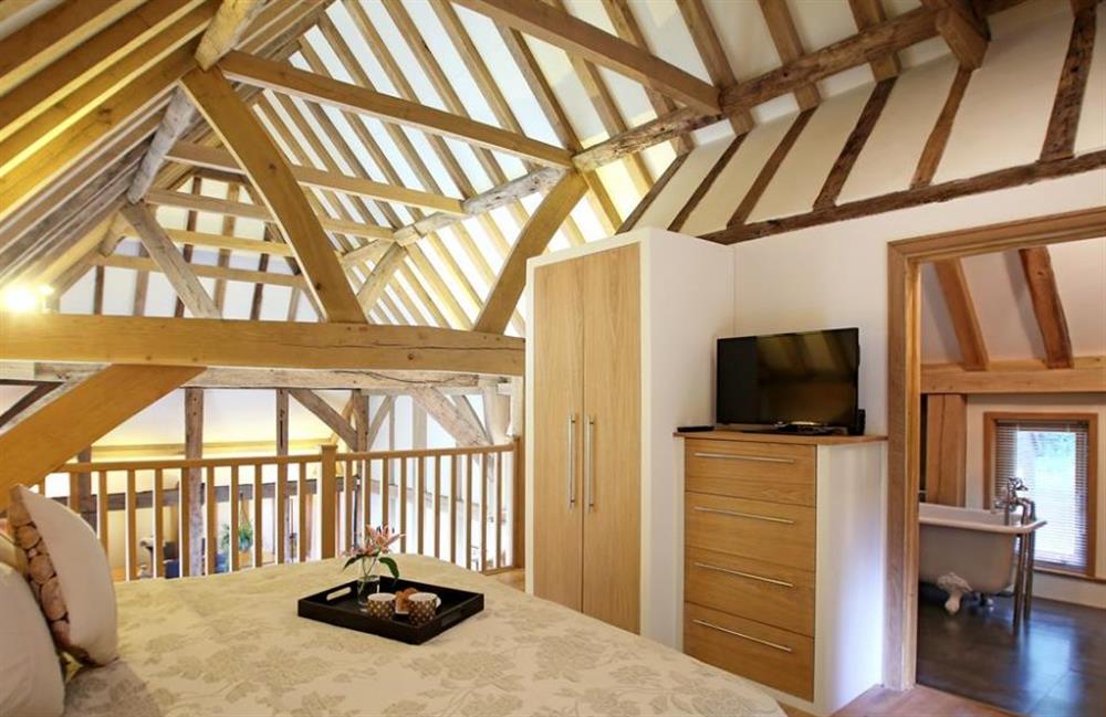 Double bedroom (photo 2) at Cowshot Barn, Brookwood, Surrey