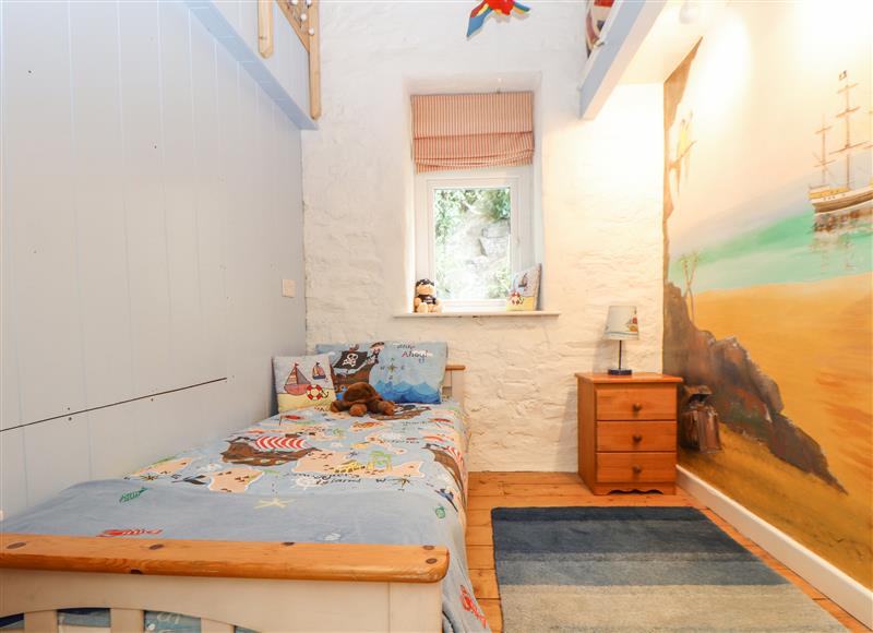Bedroom (photo 4) at Crab Pot Cottage, Porthleven