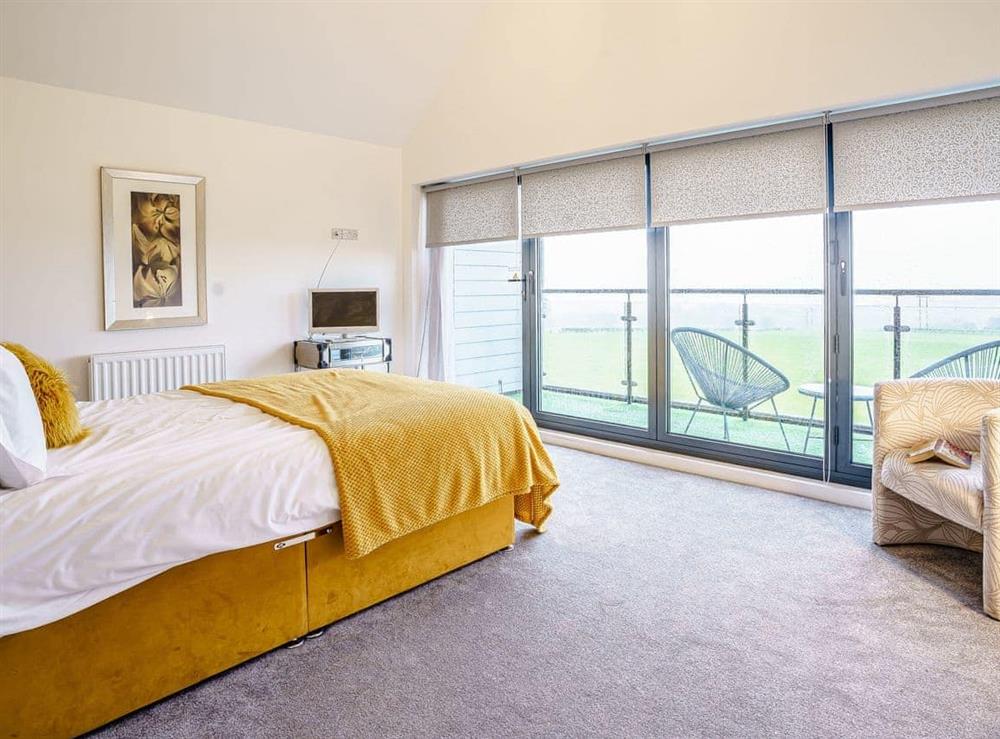 Master bedroom at Crack-In-View in Brynygwenin, near Abergavenny, Gwent
