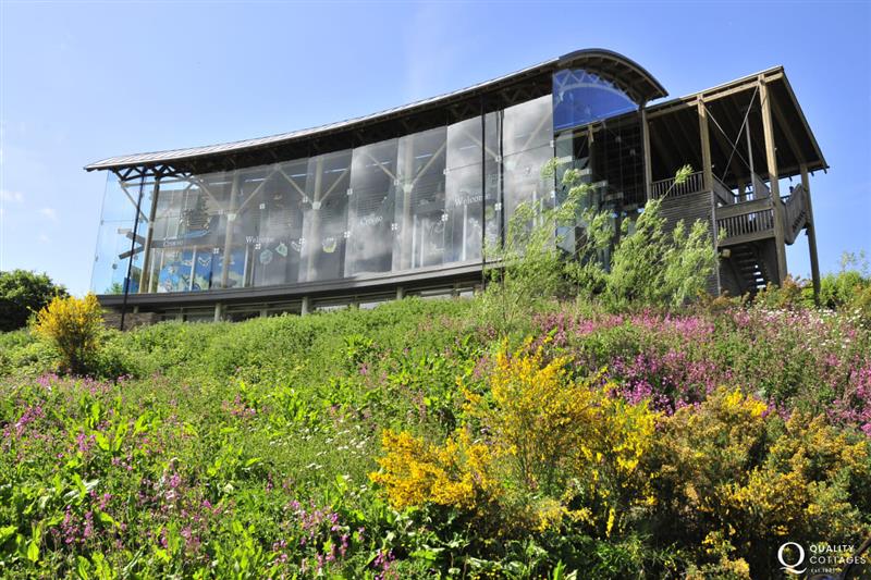 An award winning visitor centre with a fantastic cafe serving fresh homemade food at Craig Silian, Gwbert