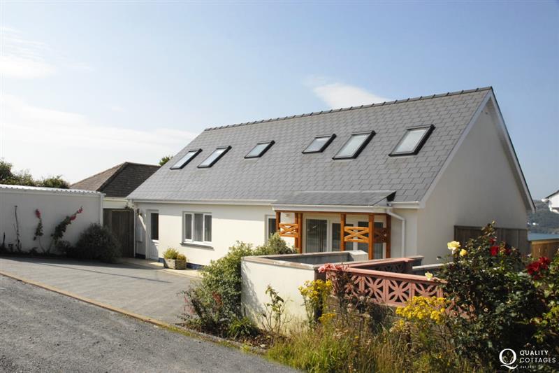 Pets welcome (photo 2) at Craig Silian, Gwbert