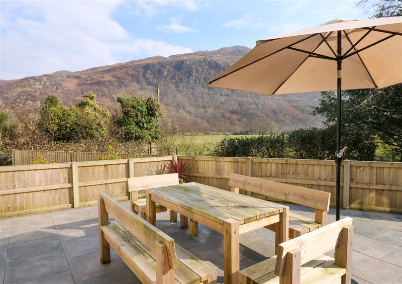 The patio in Craig y Llan at Craig y Llan, Beddgelert