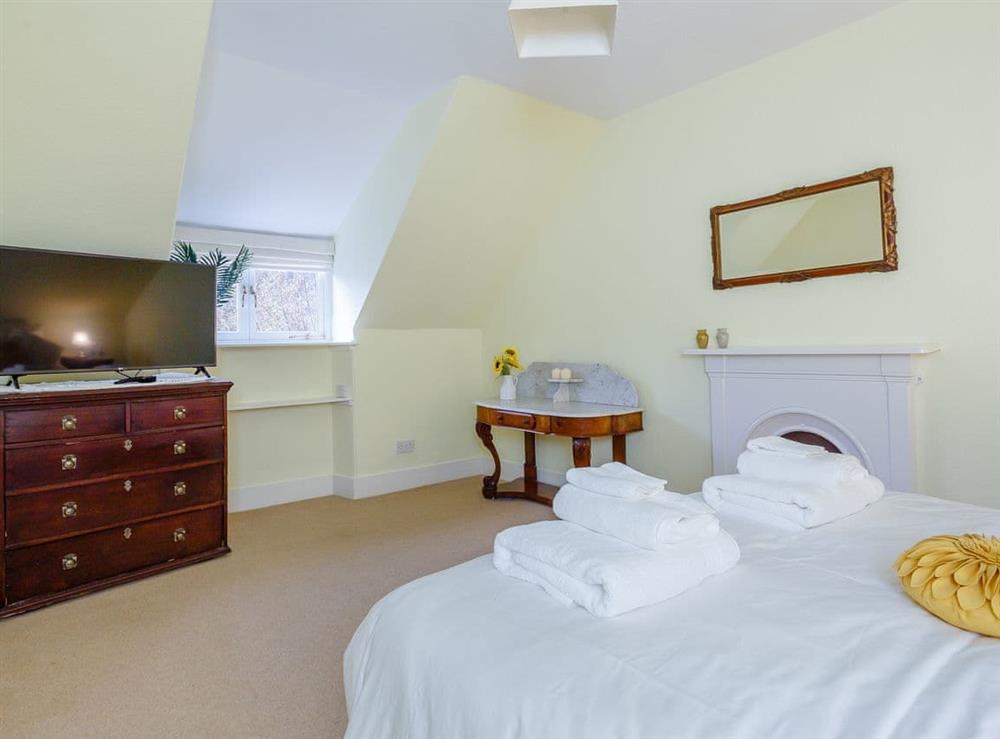 Double bedroom (photo 10) at Craigendarroch House in Ballater, Aberdeenshire