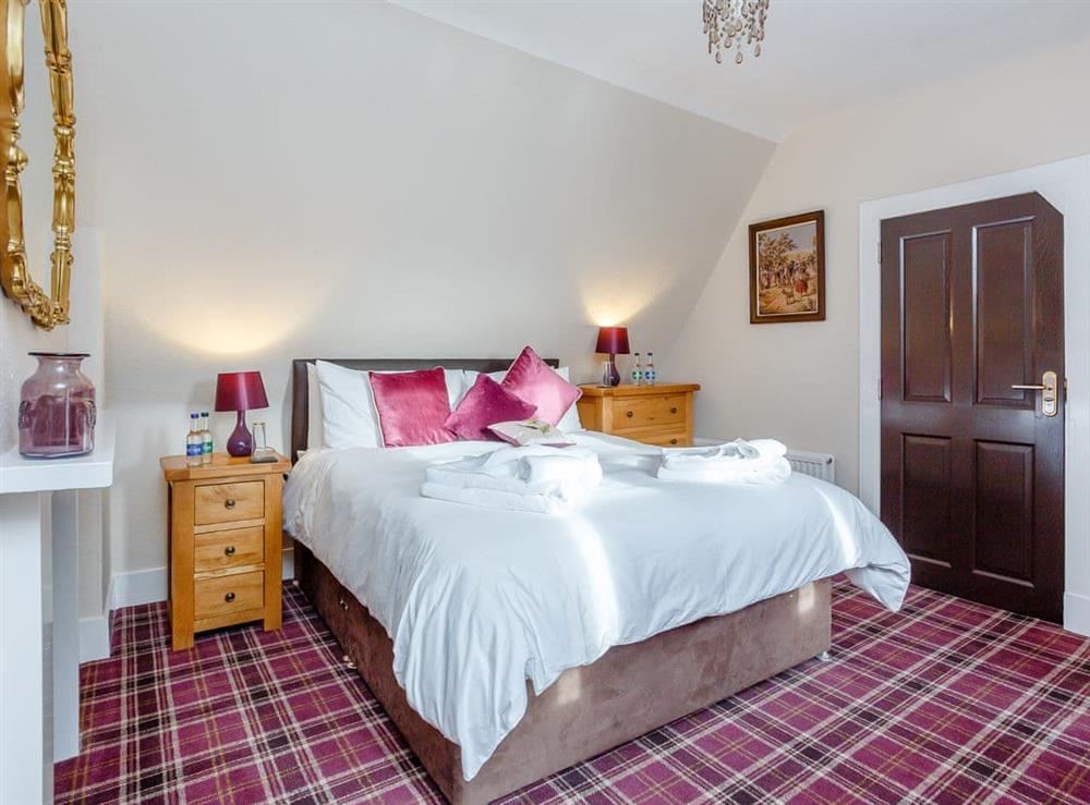 Double bedroom (photo 6) at Craigendarroch House in Ballater, Aberdeenshire
