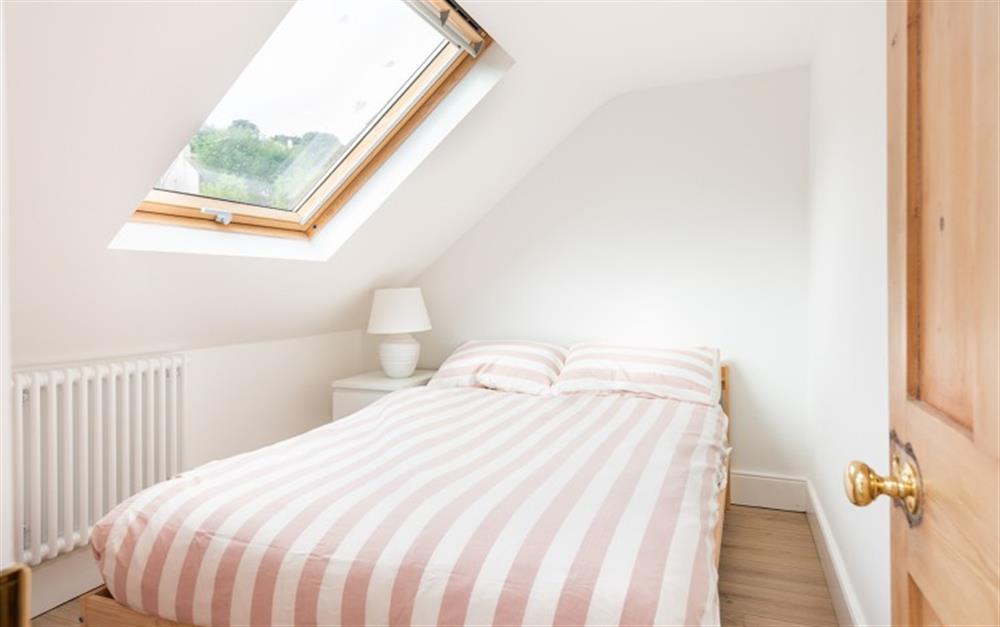 Bedroom 3 with double bed at Craiglands in Salcombe