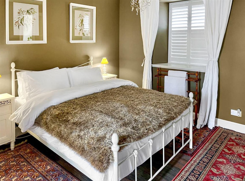 Double bedroom at Craigmore Cottage in Birnam Woods, Perthshire