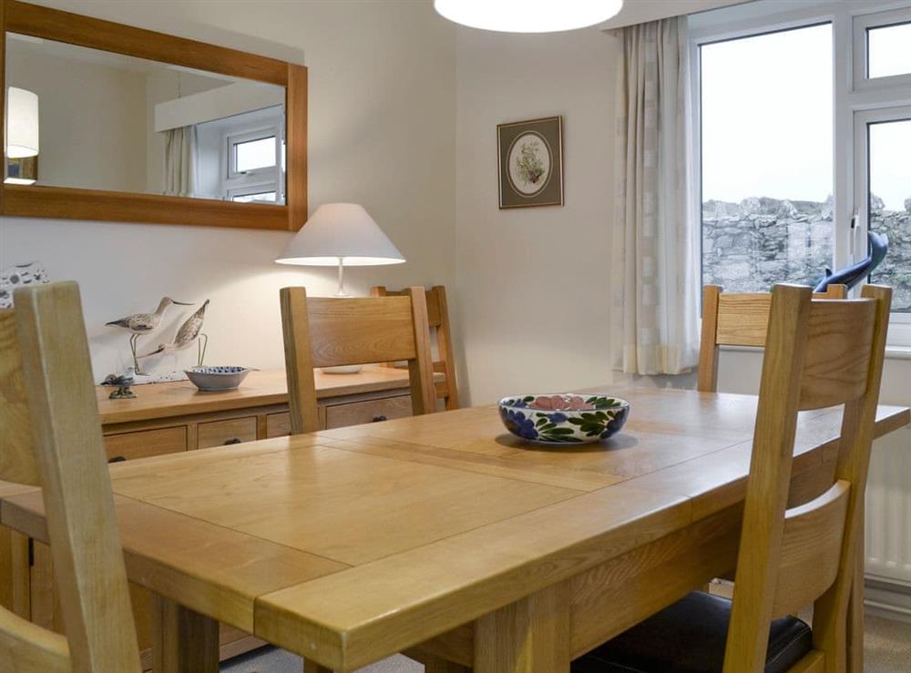 Stylish dining area at Craigneish Bungalow in Trearddur Bay, near Holyhead, Isle of Anglesey, Gwynedd